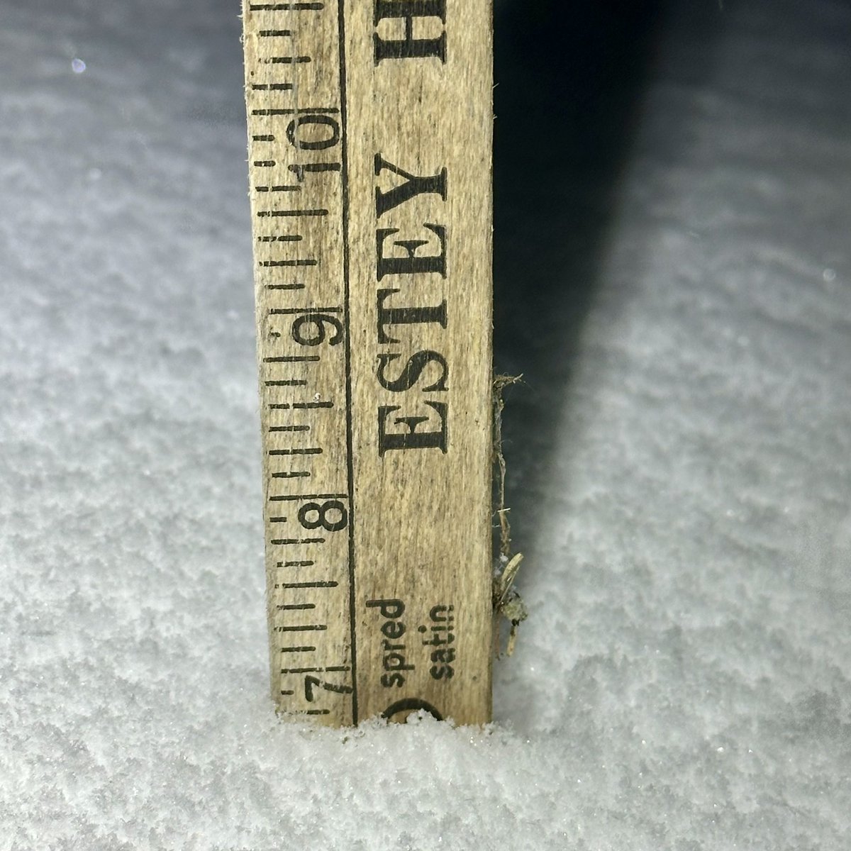 had to figure out my password to log in just to say: <a href="/NWSBurlington/">NWS Burlington</a> 6.8 inches at 2250 on braintree hill.