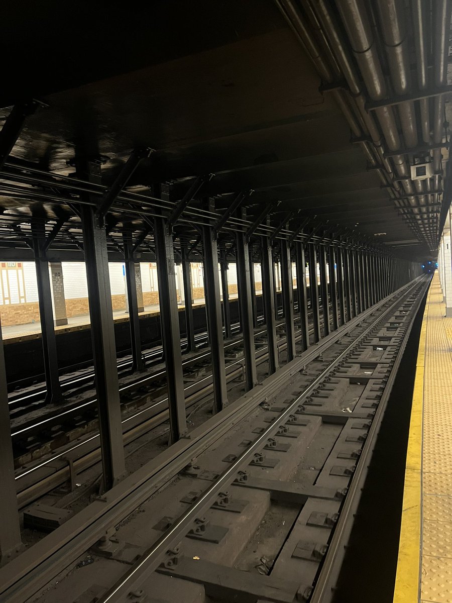 RosannaWright's tweet photo. ‘Saturday Subway System NYC' - RoseJW 🌹🖤🎶

#Saturday #SubwaySystem #Faith #Inspire #Recovery #Healer #Power #Independent #Universe #Colour #Real #Solitude #Beautiful #DailyStyle #Walk #Run #Light #Gratitude #Joy #Nature #Trees #Flowers #Streets #Urban #Harlem #Home #NY #NYC https://t.co/SIZdiMpjZW