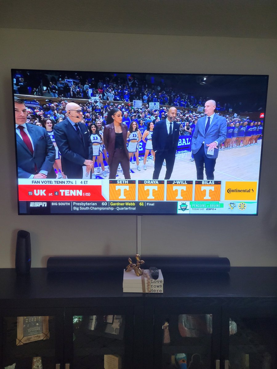 Welp.....   
#BBN <a href="/JayBilas/">Jay Bilas</a> <a href="/KentuckyMBB/">Kentucky Men’s Basketball</a>