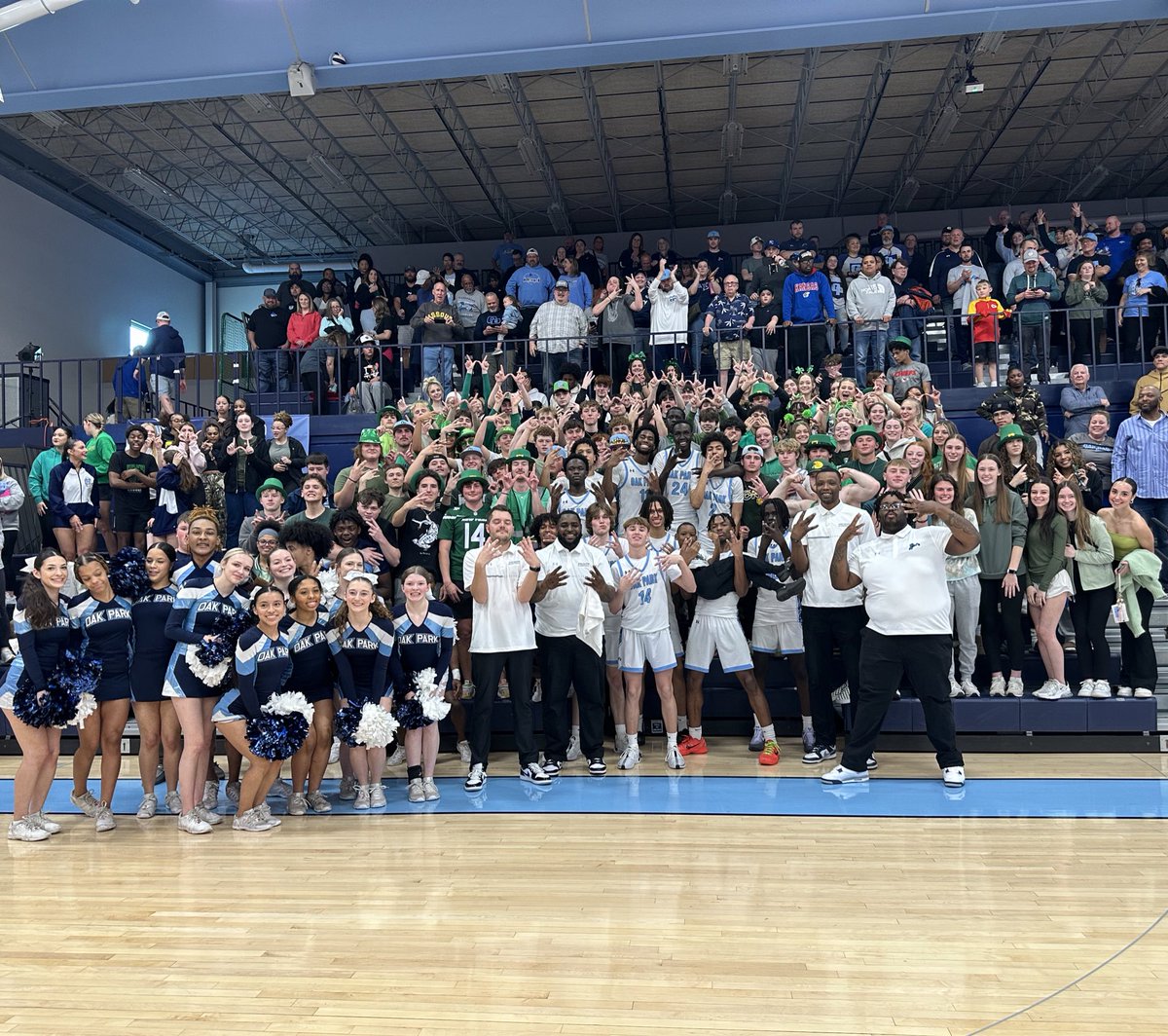 Oak Park High School tweet media