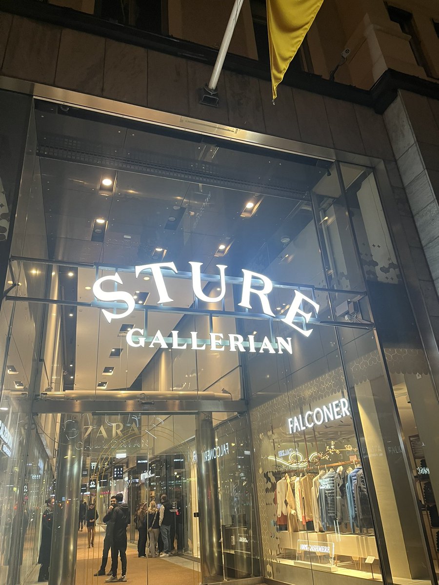 Broke Ice tweet media