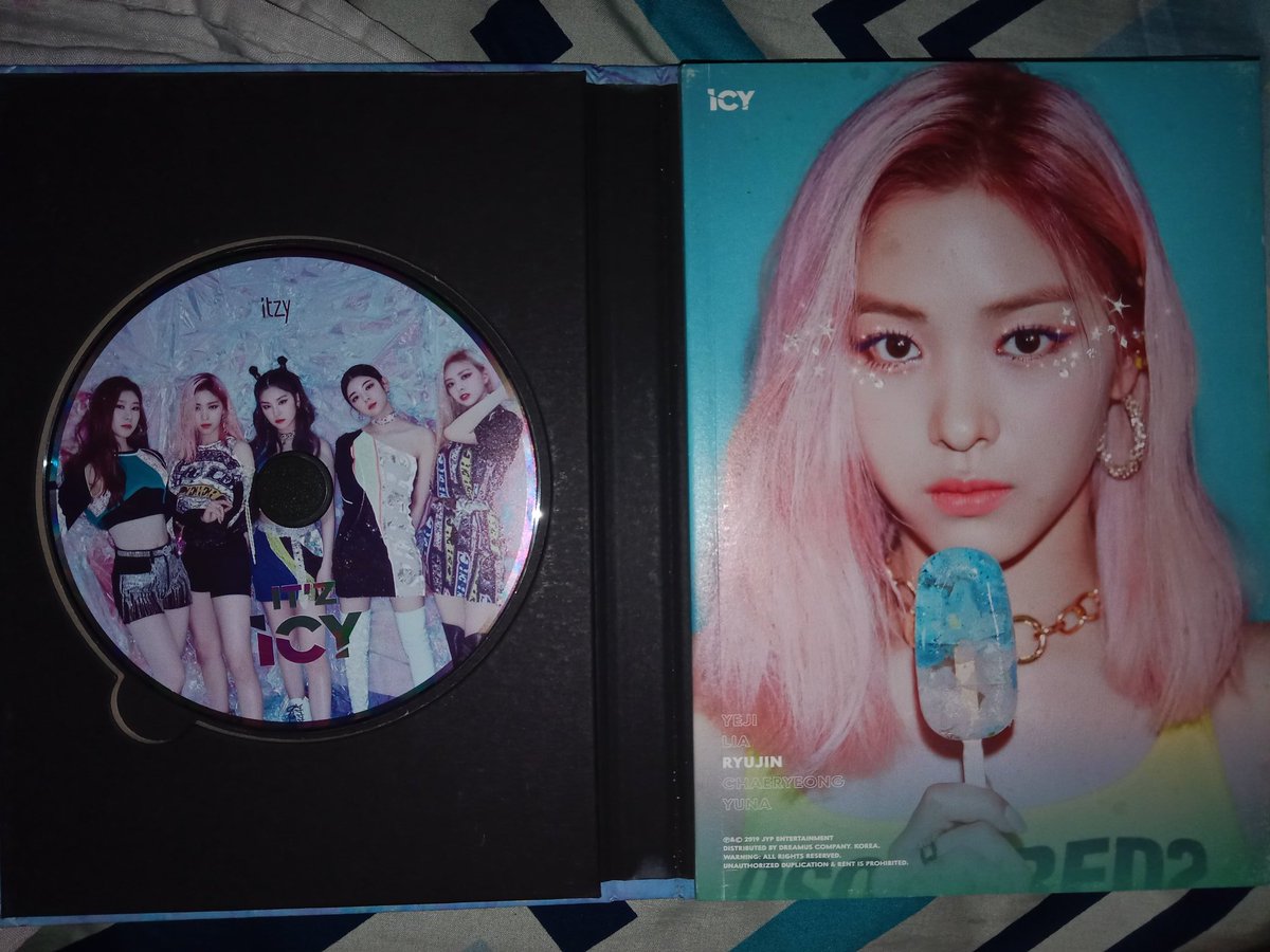 BossShuhua's tweet photo. WTS LFB | WTT LFT

RYUJIN PC /ITZY UNSEALED ALBUMS

Ryujin pc - 180 pesos
checkmate - 100 pesos
love dive - 50 pesos
cheshire - 60 pesos
icy - 130 pesos
kmd - 100 pesos

MOP : GCASH
MOD : SCO/JNT

mine na po need lang po ng money for school https://t.co/50yQO5bfcI