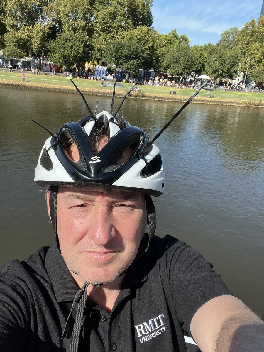 Steph Lysaght tweet media