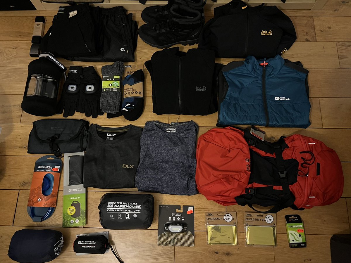 Went shopping today to buy stuff for the charity hike. £500 later 😅
@CraghoppersUK @JackWolfskinUK @Trespass @RegattaOutdoors @MountainWHouse