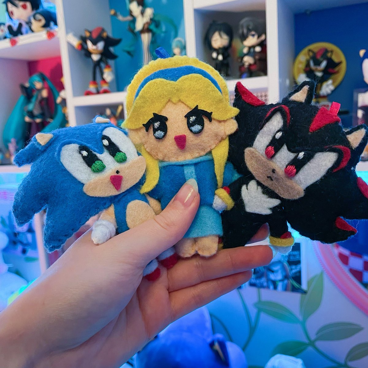 sophbun's tweet image. 💙😇❤️