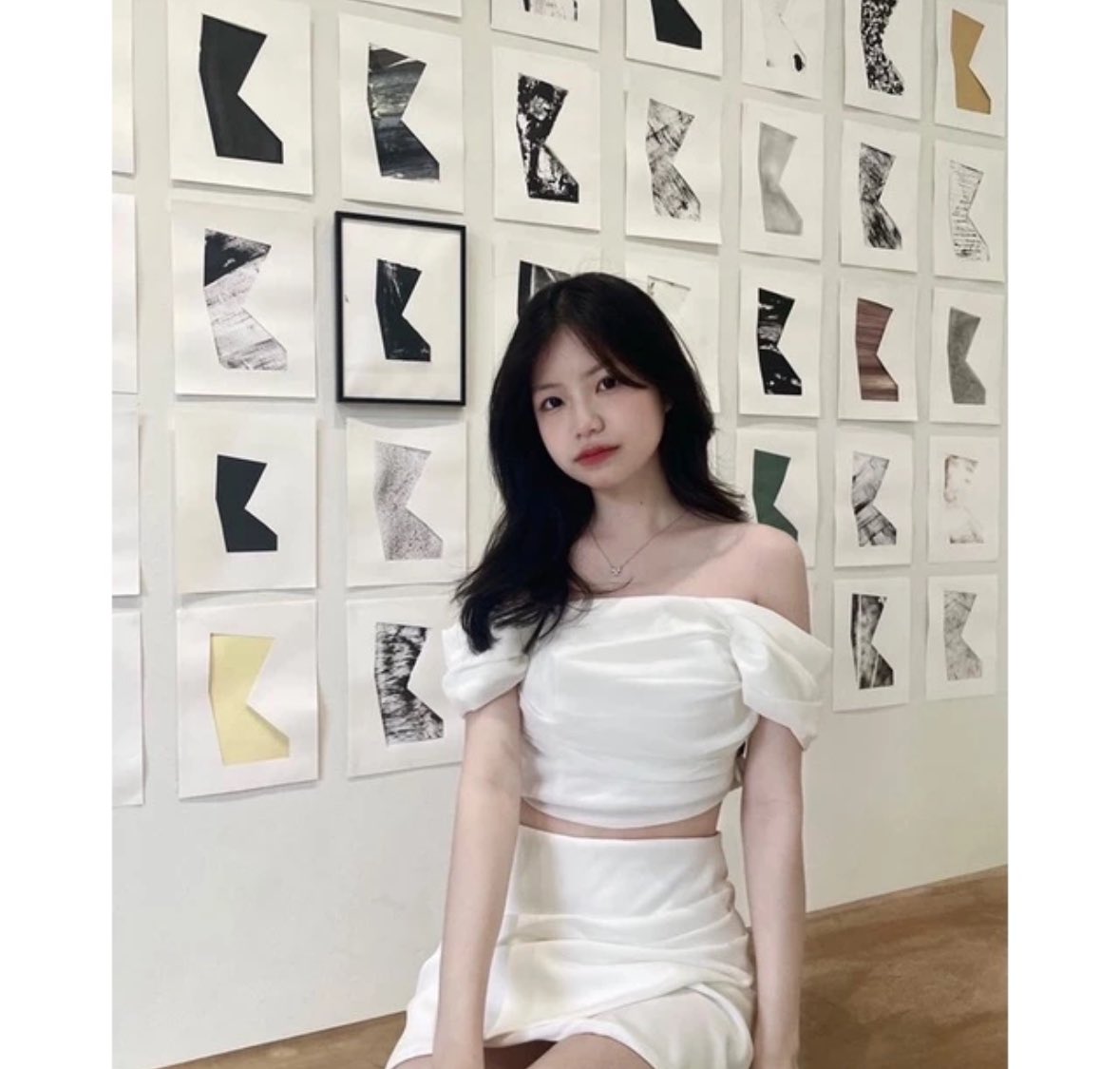 CiKhwxn's tweet photo. ส่งต่อ ชุดเซ็ตเสื้อกับกระโปรงสีขาว
ใส่ถ่ายรูปครั้งเดียว 600 from 980
#giltmonboutique
#ส่งต่อเสื้อผ้า #ส่งต่อgiltmonboutique #ส่งต่อlarobe #ส่งต่อเสื้อผ้าสภาพดี #ส่งต่อเสื้อผ้ามือสอง #ส่งต่อsos #looklooklook #ส่งต่อเดรส #giltmonboutiqueส่งต่อ https://t.co/ptfBSefqqd