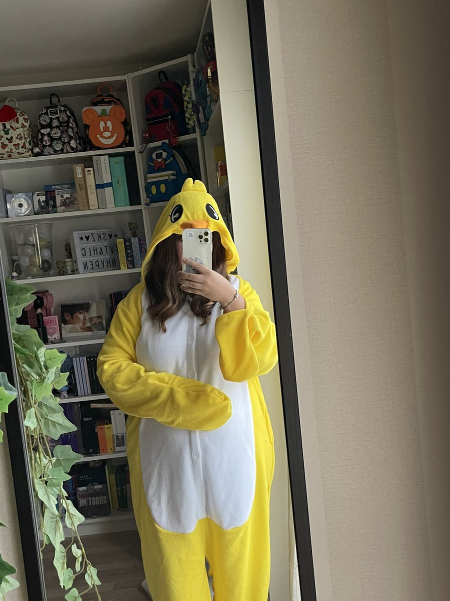 Back in my starac era 🐥 tweet media