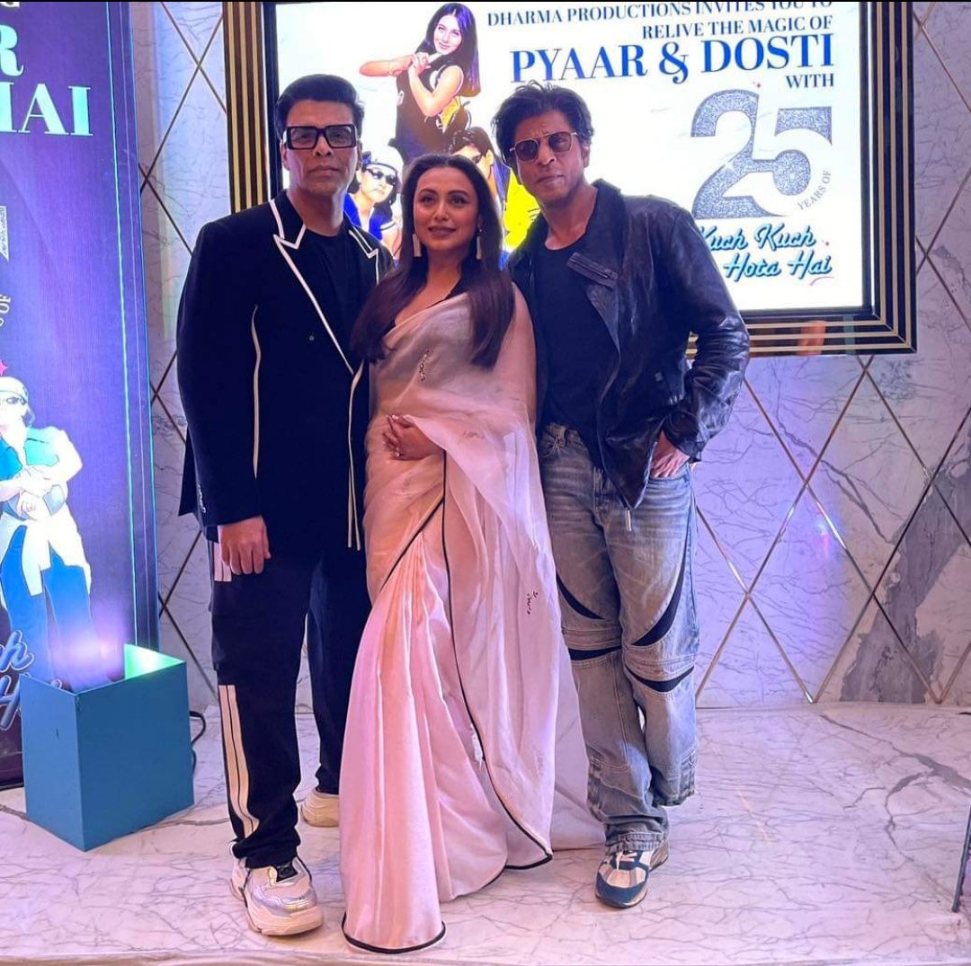 CricUniverse7's tweet photo. Today's BEST Photo
💛💚🩵🩶❤️🧡💙💜

#INDvsENGTest

#InternationalWomensDay                                  
#अतीक_का_साथी_MLA_वाचस्पति
#Mahashivratri
#IStandWithManojTomar
#WPLDrive #Mayawati
#ArrestElvishYadav
#Maxtern #SagarThakur
#GoldRate https://t.co/uaqeeUBdSG