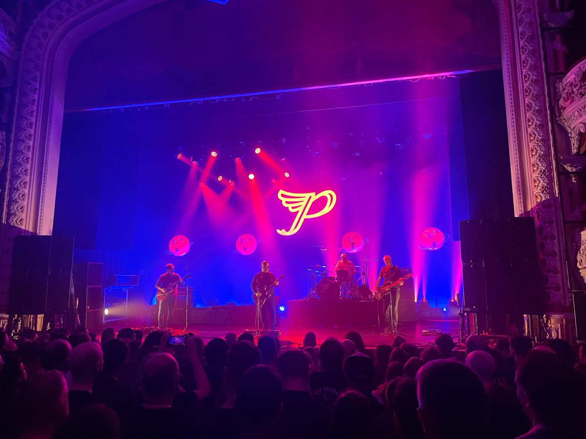 Tonight I saw @PIXIES play Bossanova and Trompe Le Monde live in Dublin’s Olympia theatre and it was utterly sublime.