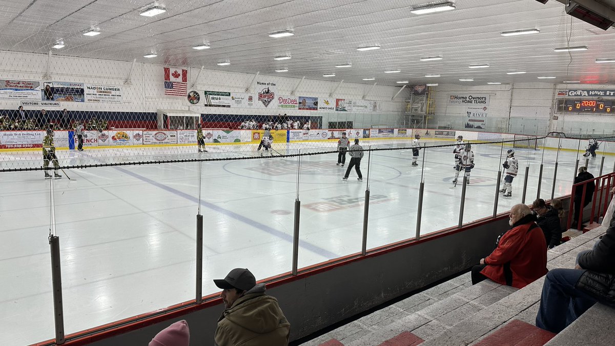 profan9's tweet photo. A first #NOJHL game!
#FrenchRiver #Rapids vs #Powassan #Voodoos 🏒🏟️
@StadiumJourney #RiseoftheRapids https://t.co/jcI3kyDfGz