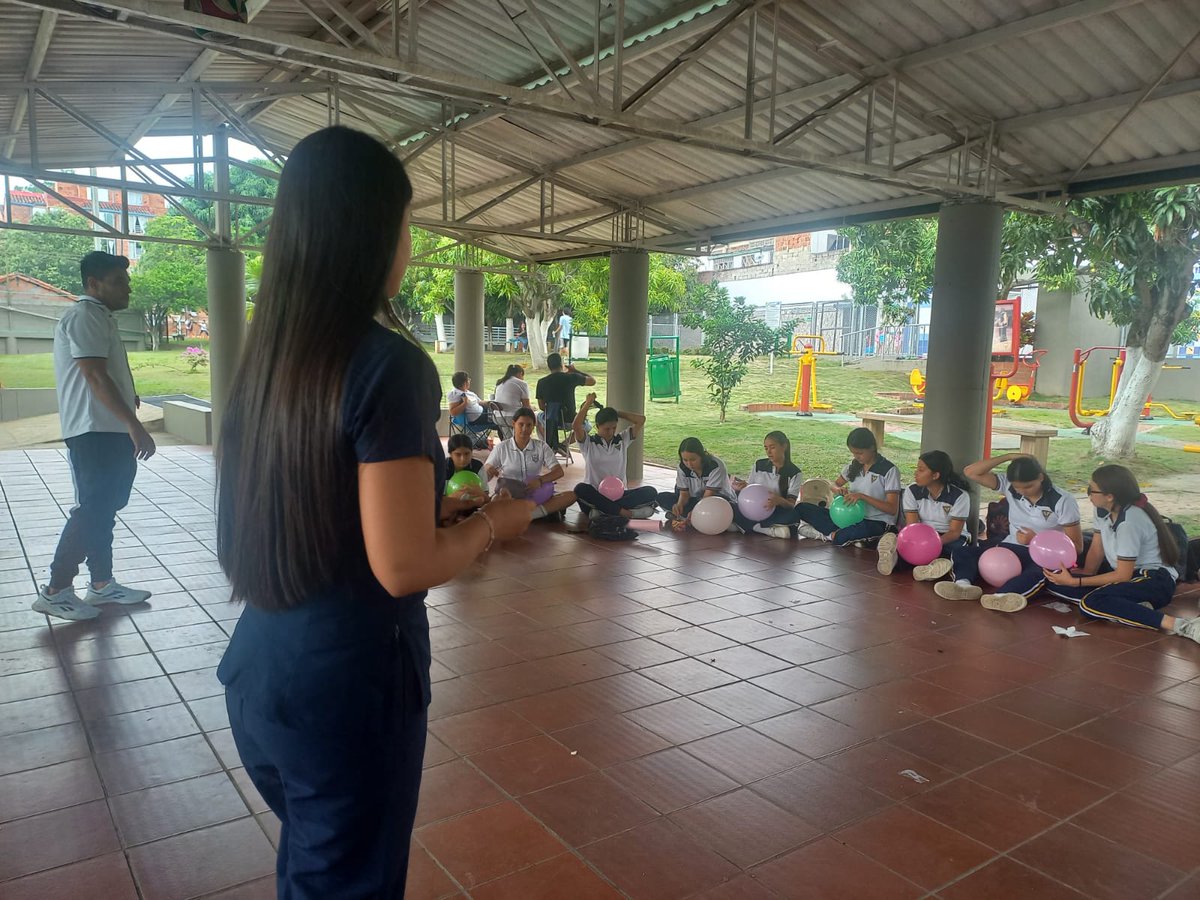Yesenia Delgado cardenas (@yeseniadel15) on Twitter photo #practicaspsicologiaSISSUimpactandocomunidades Primer acercamiento con la comunidad deportiva Legions Voley Club donde se desarrolló la actividad "Explosión emocional: reconociendo nuestras emociones"
<a href="/ElOIRdelaRegion/">El OIR de las Regiones UNAD</a>
<a href="/BlancoNatalia10/">@PsicoNataliaBlancoCarrascal</a>
#Floridablanca
#MasUnadMasEquidad #practicaspsicologiaSISSUimpactandocomunidades Primer acercamiento con la comunidad deportiva Legions Voley Club donde se desarrolló la actividad "Explosión emocional: reconociendo nuestras emociones"
<a href="/ElOIRdelaRegion/">El OIR de las Regiones UNAD</a>
<a href="/BlancoNatalia10/">@PsicoNataliaBlancoCarrascal</a>
#Floridablanca
#MasUnadMasEquidad