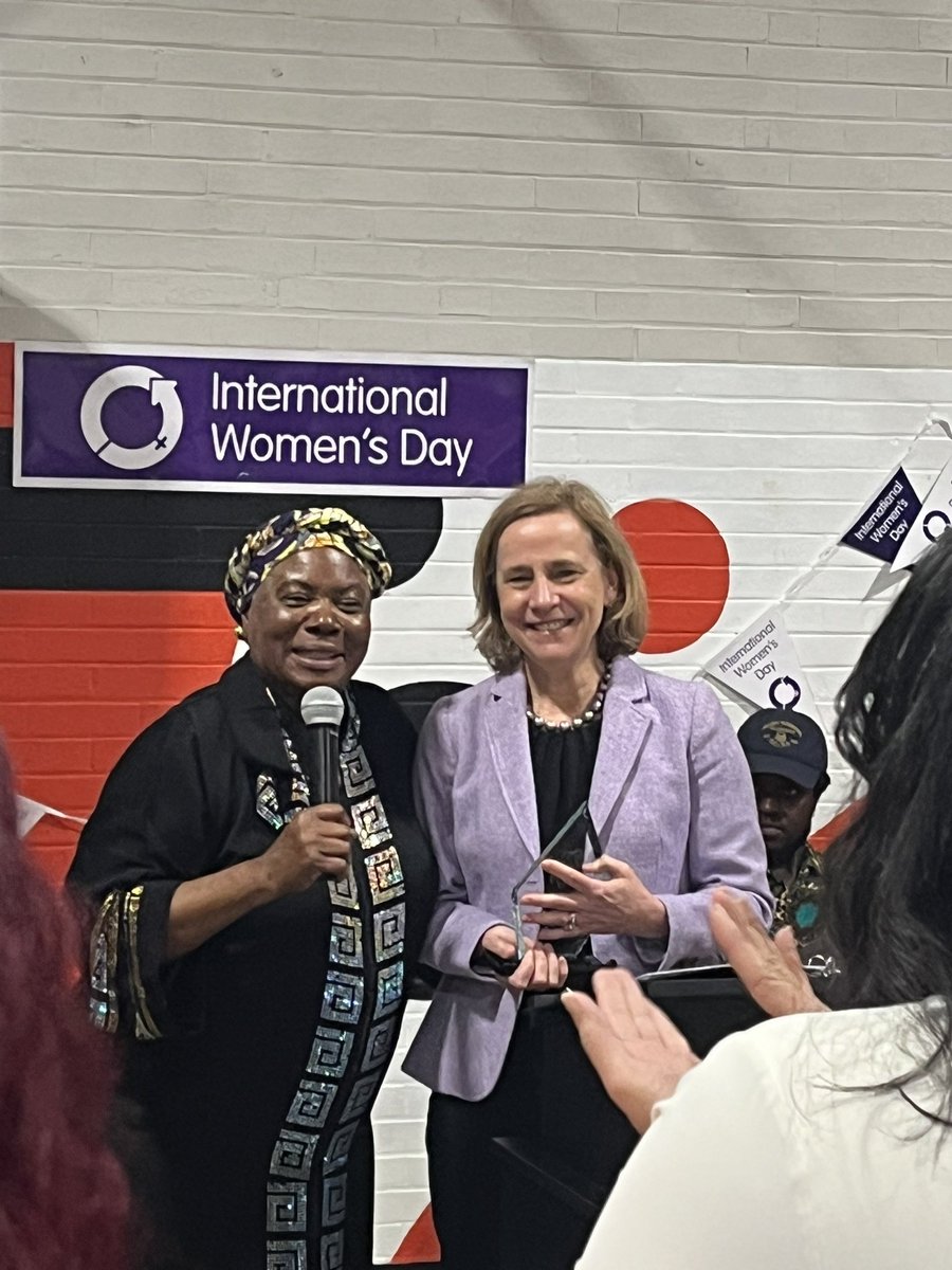 Joyce Craig tweet media