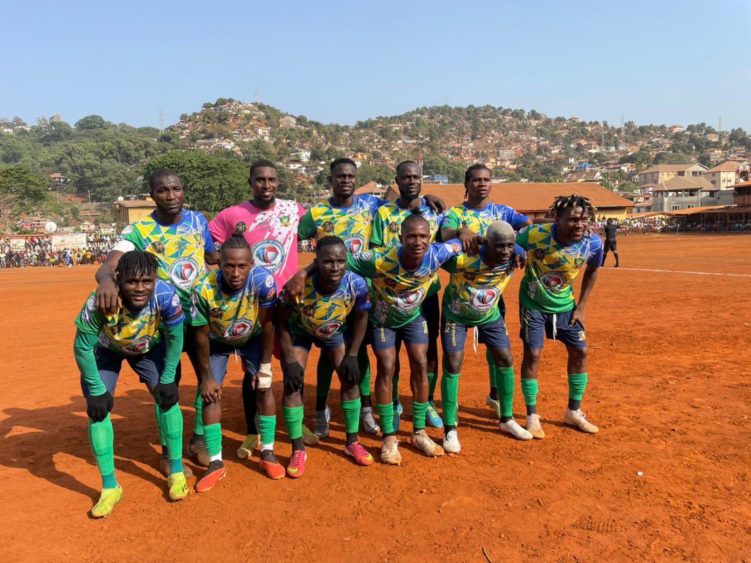 morrisjr88's tweet photo. #KrootownRoadCommunity on Saturday retained Sierra Leone’s most popular and oldest Community Football League tourney, the Central One Football Association (COFA) Championship title thanks to a penalty shootout win over #CentralCommunity following a full-time goalless draw. https://t.co/gxpIoQ45pz