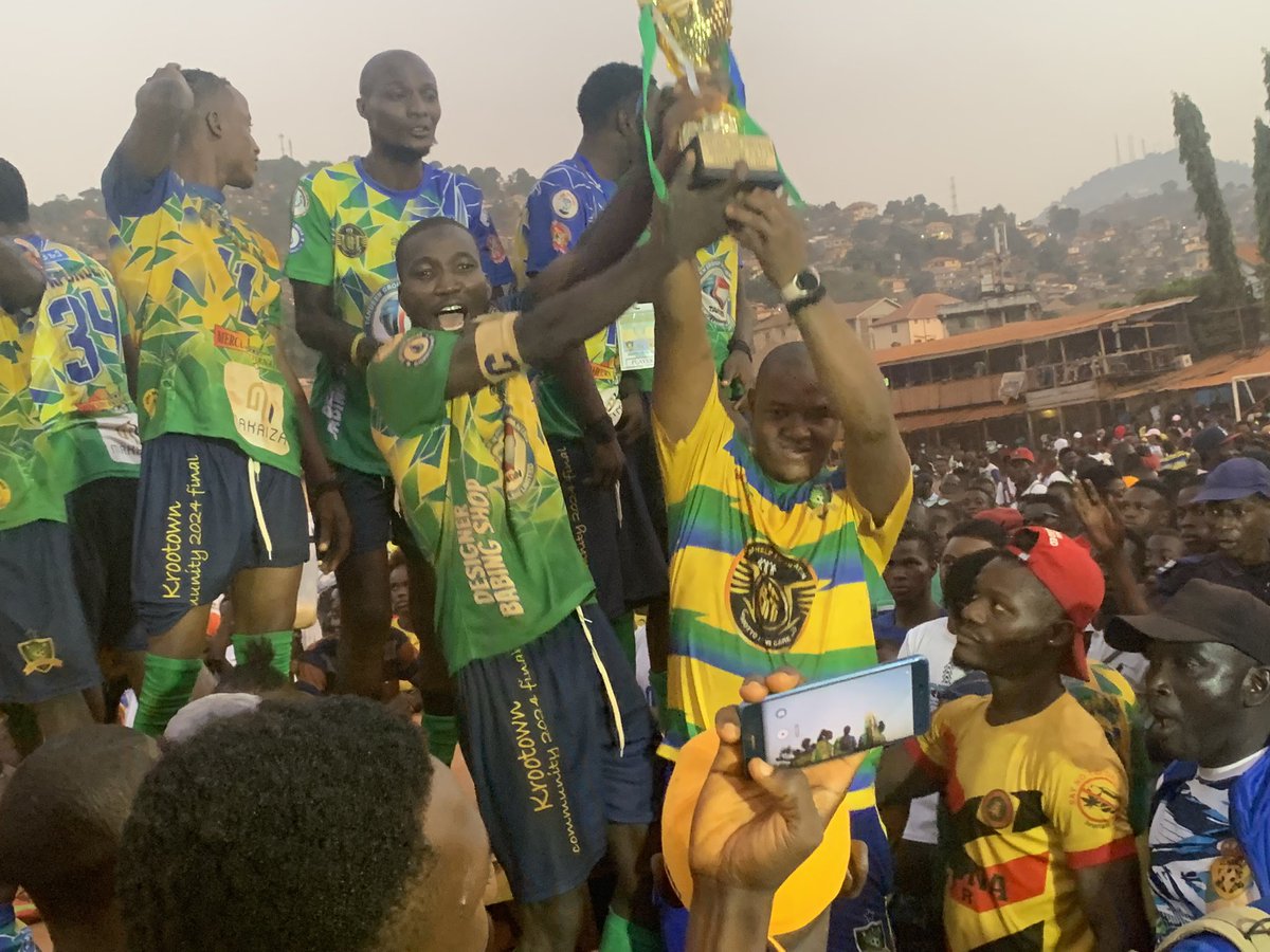 morrisjr88's tweet photo. #KrootownRoadCommunity on Saturday retained Sierra Leone’s most popular and oldest Community Football League tourney, the Central One Football Association (COFA) Championship title thanks to a penalty shootout win over #CentralCommunity following a full-time goalless draw. https://t.co/gxpIoQ45pz