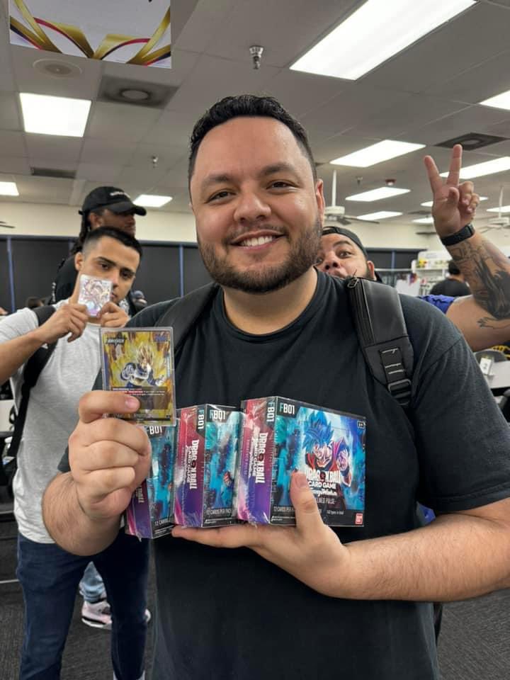 what a great start to the weekend with 32 players showing up to our DBSCG Fusion World Half Case tournament! 
we had free pizza and a bounty for whoever won a round against 2x time Masters National Champ & World Champ - Andrew Dovale! 

s/o to Jonathan for taking it with Vegeta!