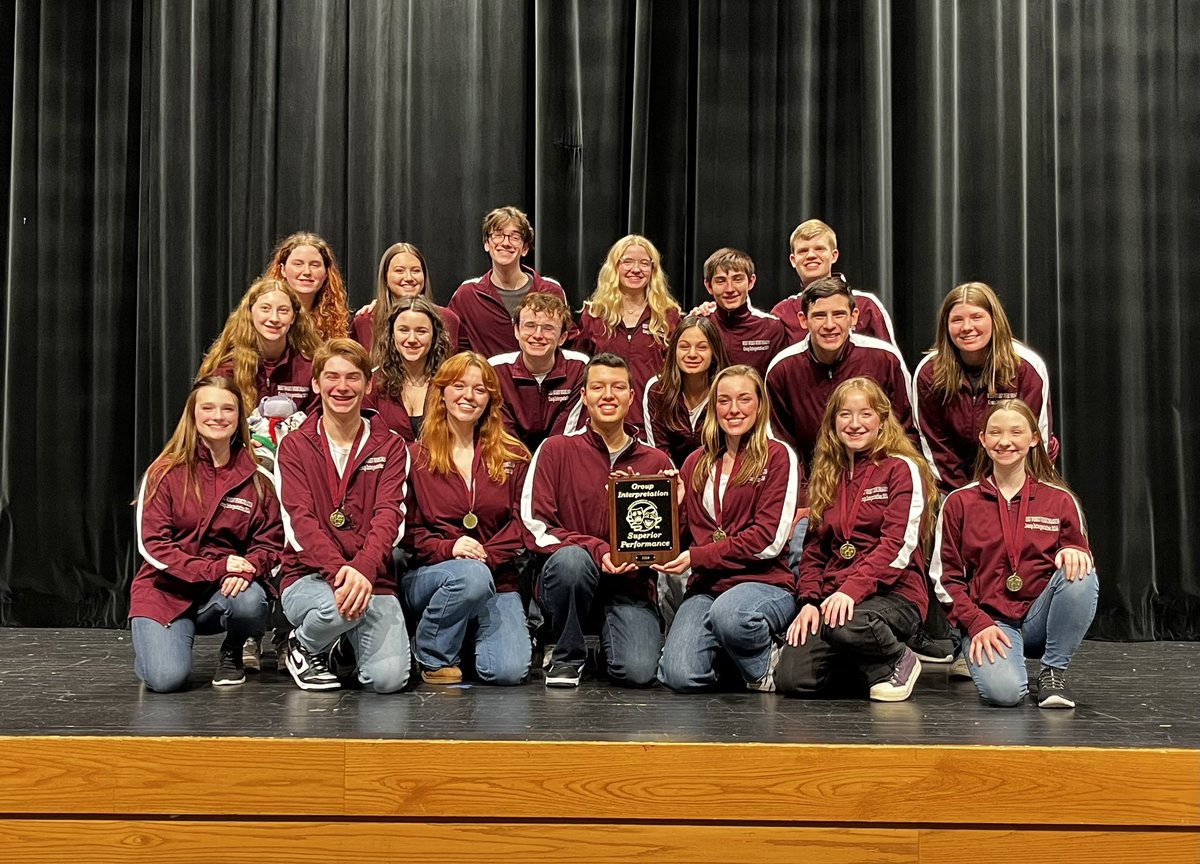 PorterPlayers's tweet photo. Amazing storytelling and dynamic performances at our Group Interp Invitational today! Bravo to the student-artists from Homewood-Flossmoor, Kewanee, &amp; Lockport who earned a Superior rating! @HFHS59 @KCUD229 @LockportHS205 #TheatreIsLifeMadePerfect https://t.co/QedFcMkExx