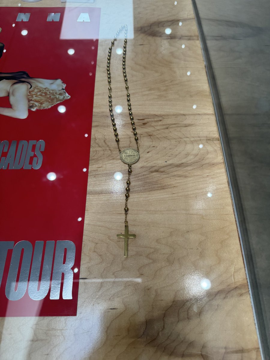 LOS ANGELES GOLD ROSARIES - exclusive to the Pop Up Store and not available online!

The Madonna Celebration Tour shop is NOW OPEN - at NTWRK, 433 N FAIRFAX AVE. Open until 8pm today and from 12pm tomorrow - get to it for exclusive merch items! #Madonna #CelebrationTour <a href="/Madonna/">Madonna</a>