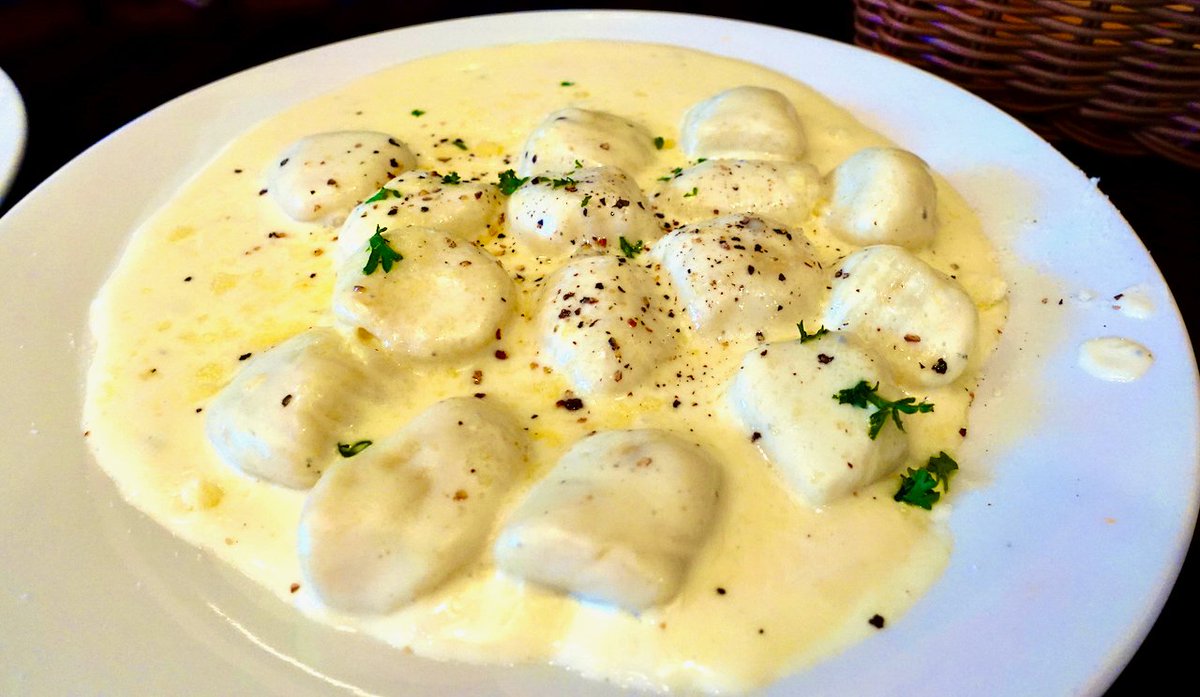 itaco88's tweet photo. プレッツァPrezza@我孫子 新規開店のイタリア料理店 
https://t.co/KCcDIRUegU 

#ニョッキ #ゴルゴンゾーラ #ペンネ #ボロネーゼ #イタリア料理 #我孫子グルメ #我孫子ランチ #我孫子 #プレッツァ #Prezza https://t.co/lNujo9Navh