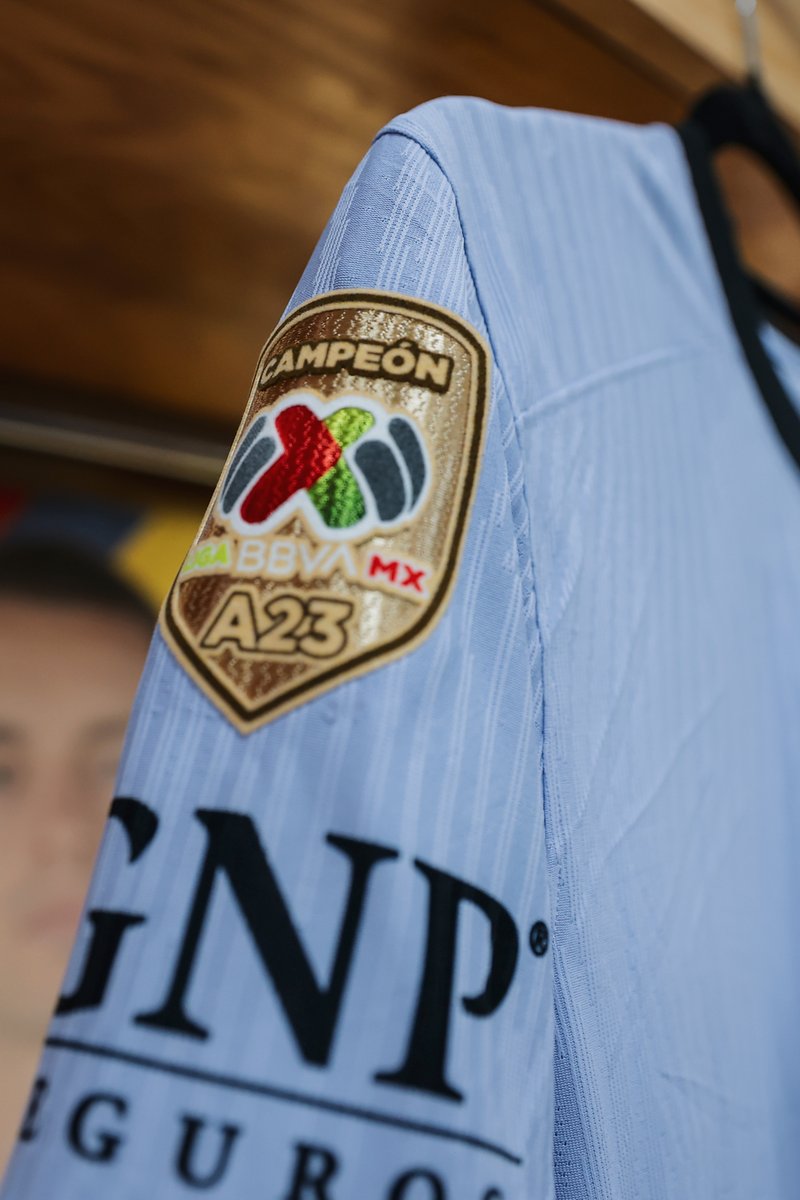 ClubAmerica's tweet photo. ¡Hoy juega el CAMPEÓN! 👑🦅 https://t.co/amLeMzQDzf