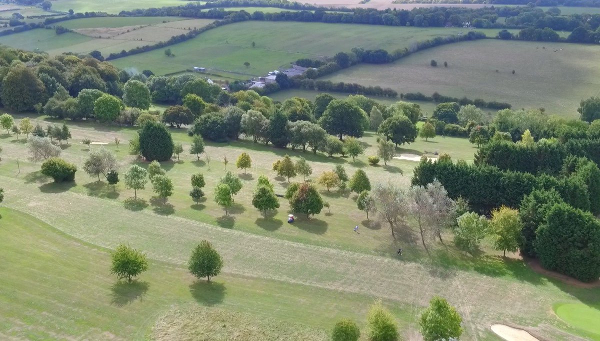 Top Drone Tips: Avoid flying through clouds and mist, the moisture inside can damage your drone. 

Check out our FAQ for answers: takeonetv.com/home-detail-dr…