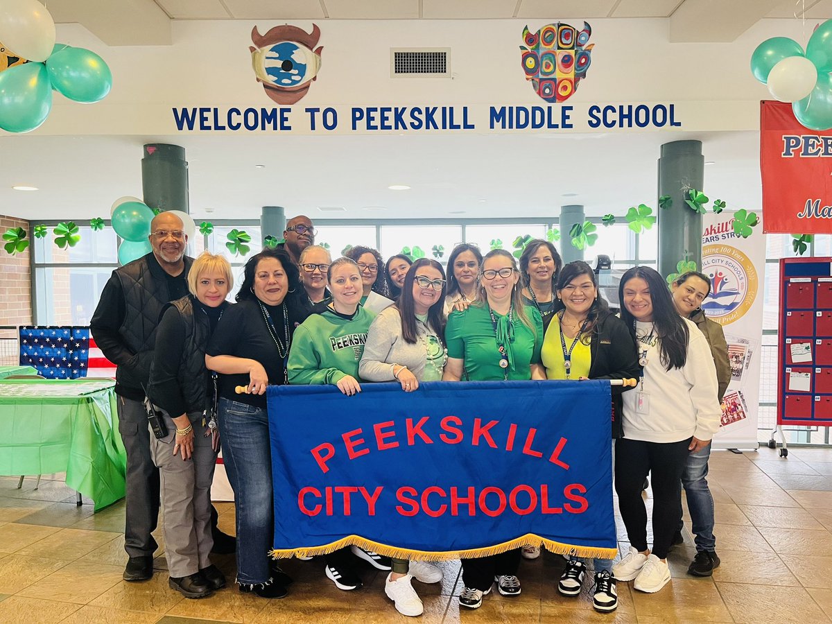 Ellen Hackett tweet media