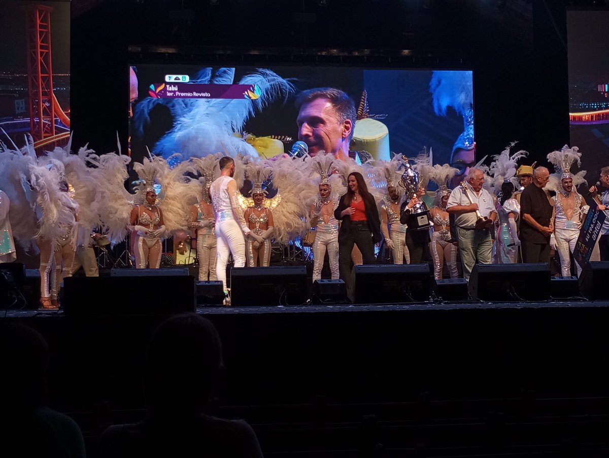 #MundoCarnaval tweet media