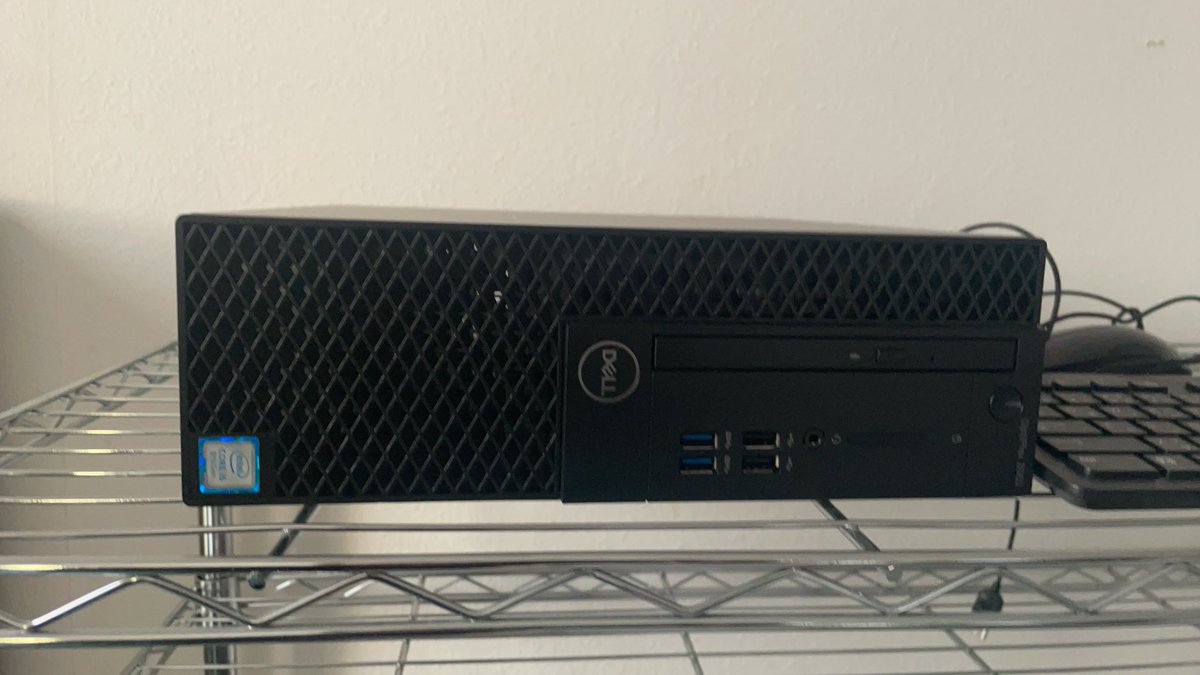 今日はPCが売れました。
当店の中古PCはAmazonよりも格安だ。
電気屋さんからもこのスペックでこの値段はすごい👍とご好評です。
当店から仕入て自分のお店で売っている電気屋さんもいるくらいの価格です♪
使い方相談や出張設置もしているのでパソコン初心者も安心です♪
#米子　#日吉津