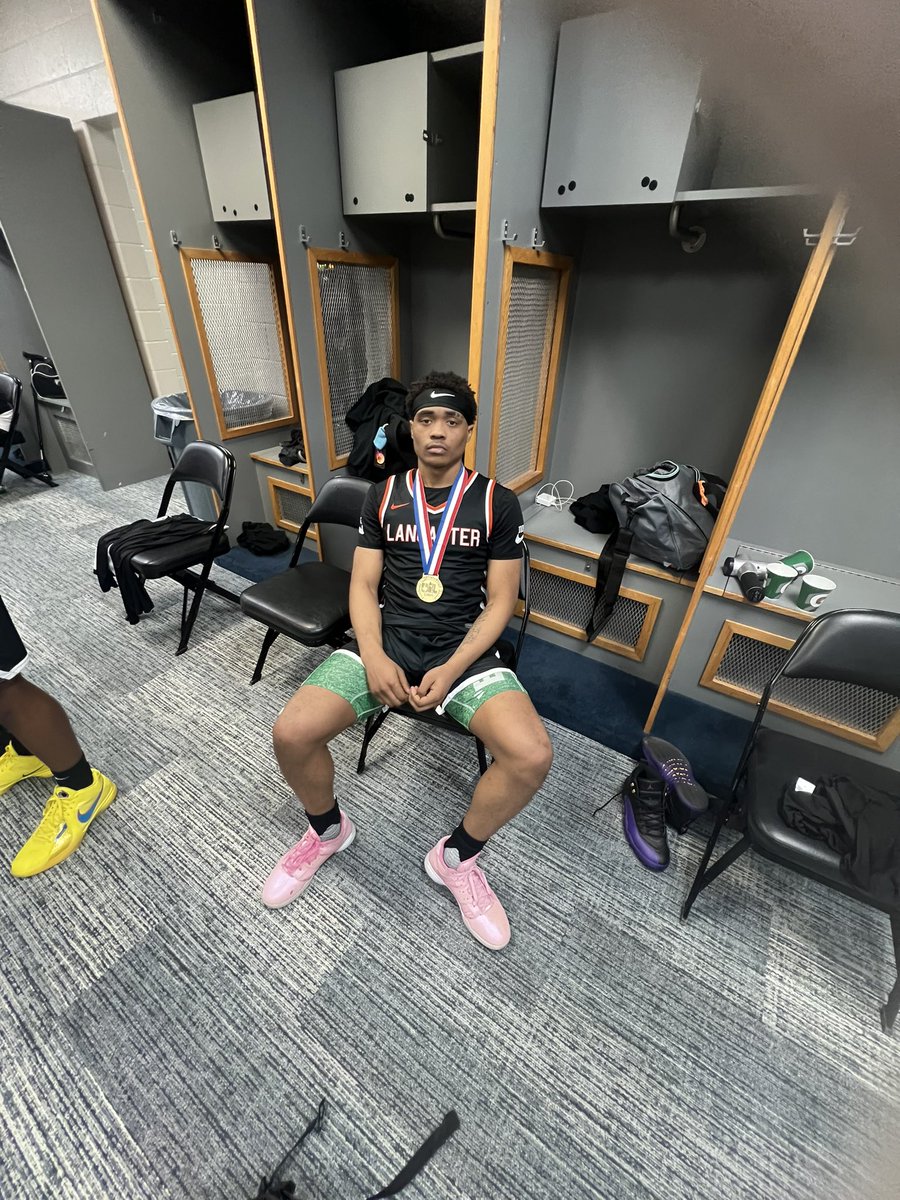 Deontrell Barrett tweet media