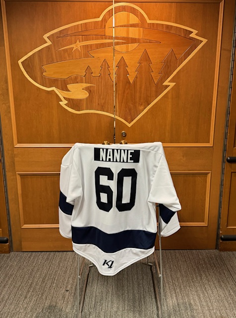 MSHSL's tweet photo. Before tonight’s Class AA Championship, the League recognized its longtime state tournament television analyst and amazing ambassador of high school hockey, Lou Nanne, at his final state tournament game as he retires. https://t.co/7H0dsvPvsS