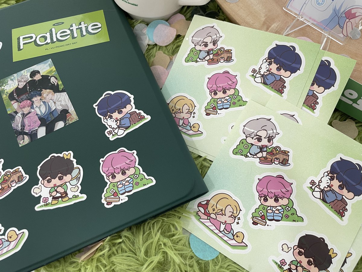 palette_plave's tweet photo. 🌿𝙋𝙖𝙡𝙚𝙩𝙩𝙚 # 𝙥𝙫𝟬𝟯𝟭𝟮
₊˖˚˳⌖ 재방문 Event 안내 ♡‧₊ ˚˖  

총 4일간 진행되는 카페 Palette #pv0312에
2일 이상 방문해주시는 분들께 카페 내부에 디피된 미니 등신대와 같은 도안의 칼선 스티커를 드립니다.
스티커 수령 시 재방문 확인을 위한 2장 이상의 ���료 메뉴종이를 꼭 지참해주세요.

(선착순으로 수령 가능하며 수량 소진시 이벤트가 마감됩니다.)