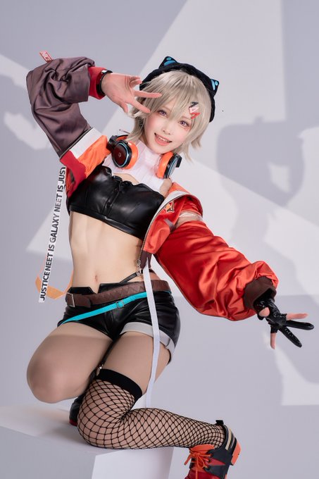 Twitterのコスプレ画像3