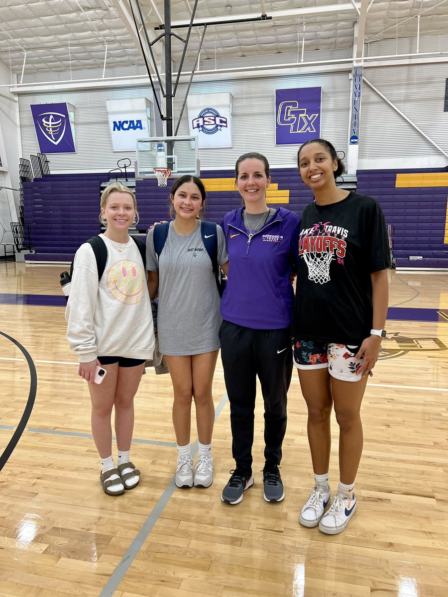 Thank you to Concordia Womens Basketball for a great HS Elite Camp! 
@ctxwomensbball 

6’1 Kat Ford 
2025 F <a href="/KatFord2025/">Kat Ford</a> 

Layla Tovar 
2025 G @lit_2025 

Brooke Fuller 
2025 G <a href="/BrookeFullerTX/">Brooke Fuller</a> 

Thank you Coaches <a href="/CoachBriCTX/">Brianna Marstaller</a> &amp; <a href="/MattWallisCTX/">Matt Wallis</a>