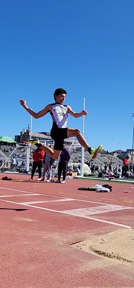 Brandon Lorenzo (@brandonl2026) on Twitter photo 🏅2nd place today in #triplejump
Today was the first #trackandfield meet of my 10th grade #Varsity season. I jumped 41 feet 4in.
It's gonna be an exciting season with <a href="/canyonXCTF/">Rock Canyon XC/Track and Field</a> 💥 🏅2nd place today in #triplejump
Today was the first #trackandfield meet of my 10th grade #Varsity season. I jumped 41 feet 4in.
It's gonna be an exciting season with <a href="/canyonXCTF/">Rock Canyon XC/Track and Field</a> 💥