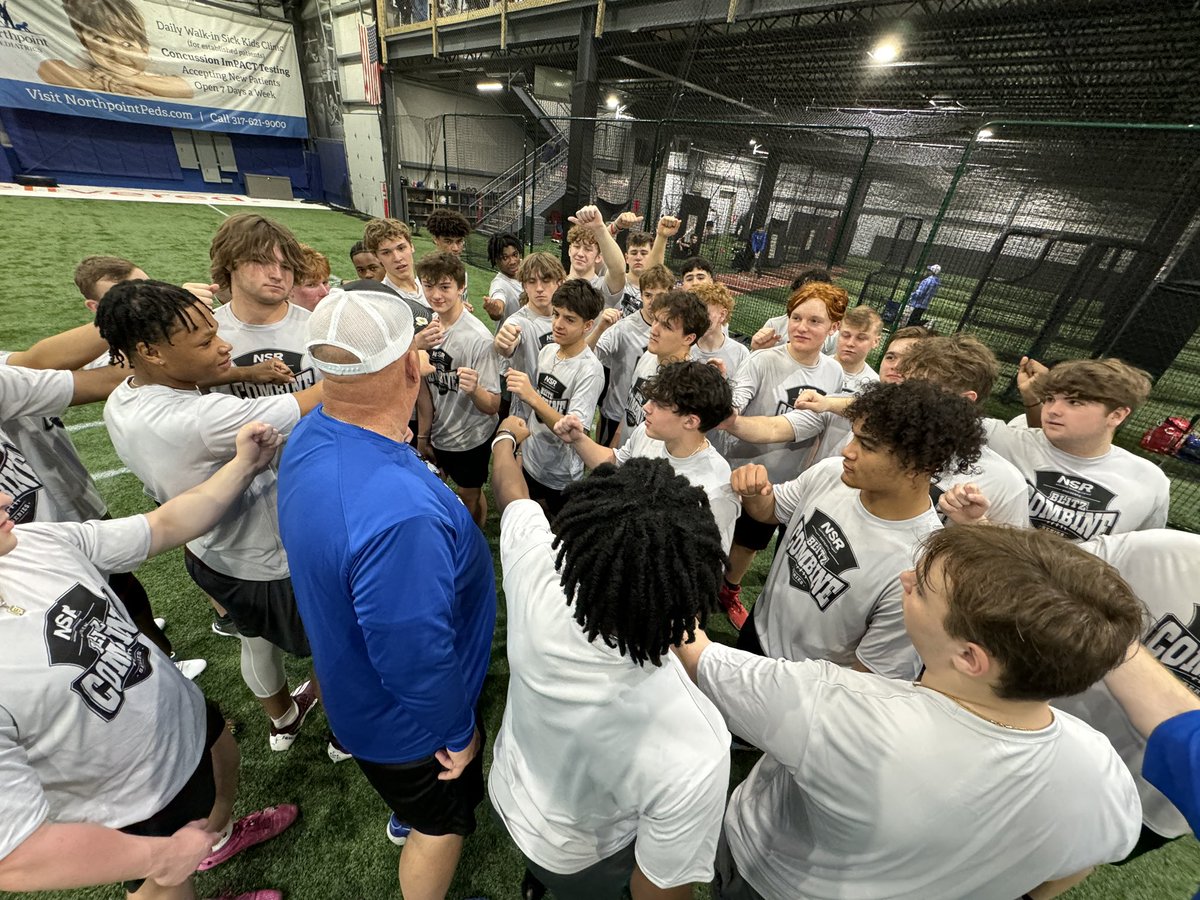 Great time this morning at <a href="/RoundTripperAca/">RoundTripper Academy</a> for the <a href="/nsrnow/">NSR</a> Blitz Football Combine. We had over 30 athletes come in and learn about the recruiting process and get their metrics in the shuttle run, 40 yard dash, broad jump, L-Drill and Vertical. 

Thanks for coming boys