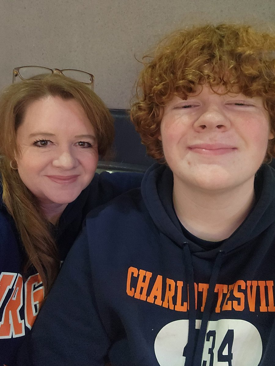 MaryDBooker's tweet photo. #GoHoos https://t.co/hp5XKe6hjL