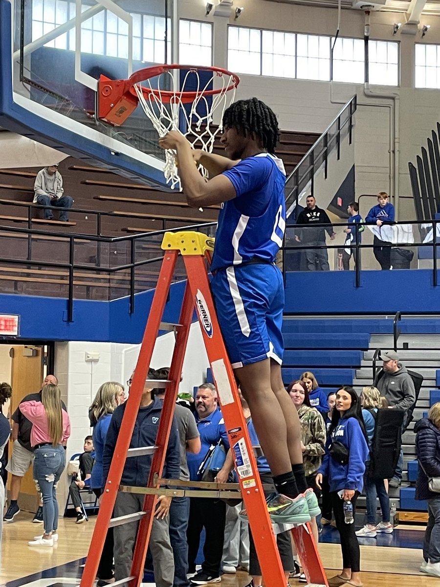 KindIsCoolDad (@jbhayesfshb) on Twitter photo Felt compelled to post about <a href="/devonjlewis0/">Devon Lewis</a>, the dependable leader of Regional champ <a href="/Canterburybball/">Canterbury Basketball</a>. In a game where others contributed with more points, he still carried the team with 6 boards, 5 dimes, and an insane backboard block. Such a special talent. More to come. Felt compelled to post about <a href="/devonjlewis0/">Devon Lewis</a>, the dependable leader of Regional champ <a href="/Canterburybball/">Canterbury Basketball</a>. In a game where others contributed with more points, he still carried the team with 6 boards, 5 dimes, and an insane backboard block. Such a special talent. More to come.