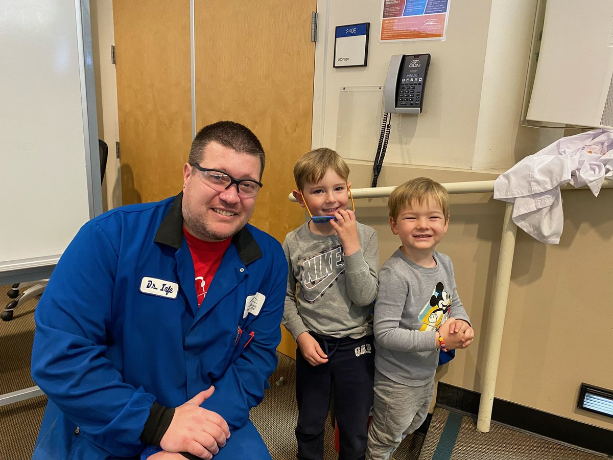 robertiafe's tweet photo. Just hanging with a couple of future scientists at #SuperSTEM Saturday
@CSUSM https://t.co/dkkw4W7Zsl