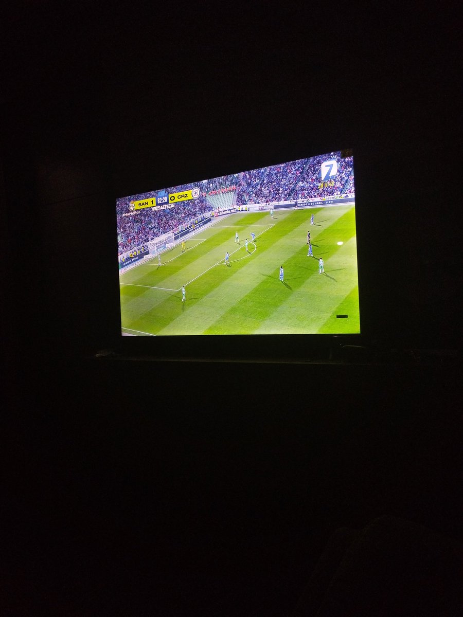 omar_da89's tweet photo. #hartofut viendo a la máquina del cruz azul desde la ciudad del chorizo power https://t.co/gqOjCpMLaw