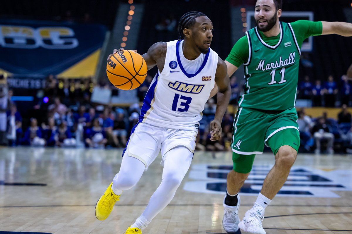 Sun Belt (@sunbelt) on Twitter photo ๐๐ฅ๐๐๐ก'๐ฆ ๐๐๐ ๐.
<a href="/JMUMBasketball/">JMU Men's Basketball</a>'s Michael Green III leads all scorers with 10 points as halftime approaches. #SunBeltMBB โ๏ธ๐ ๐๐ฅ๐๐๐ก'๐ฆ ๐๐๐ ๐.
<a href="/JMUMBasketball/">JMU Men's Basketball</a>'s Michael Green III leads all scorers with 10 points as halftime approaches. #SunBeltMBB โ๏ธ๐