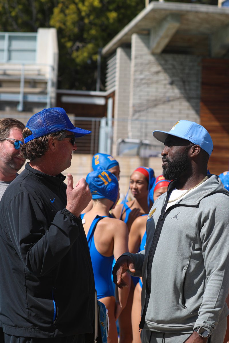 UCLAWaterPolo tweet picture