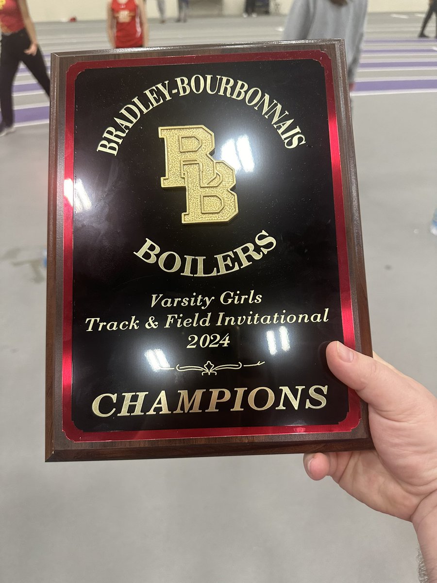 TP Girls Track tweet media