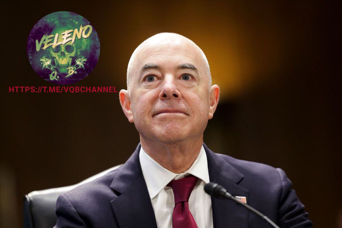 LadyAfro17's tweet image. 9 marzo 2024, Stati Uniti 

LA POLITICA MIGRATORIA DEL SEGRETARIO DI HOMELAND SECURITY

Il segretario dell'HS #Alejandro_Mayorkas ha difeso una politica #controversa per consentire fino a 30.000 migranti di essere trasportati in aereo negli #Stati_Uniti ogni mese come elemento