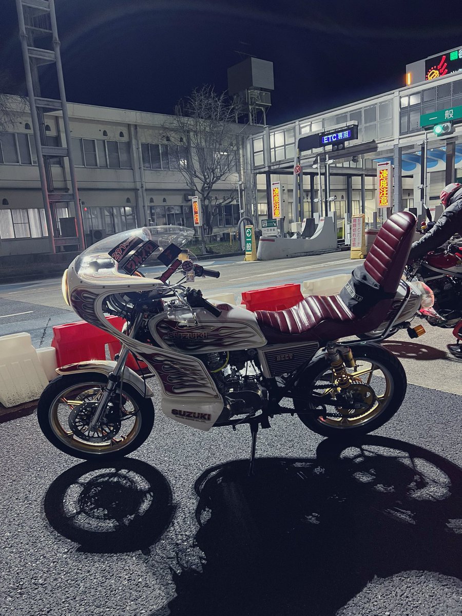 gs400_14's tweet photo. ヒッサビサニブンブンシテキタオ
#GS450 https://t.co/859z2HZyaD