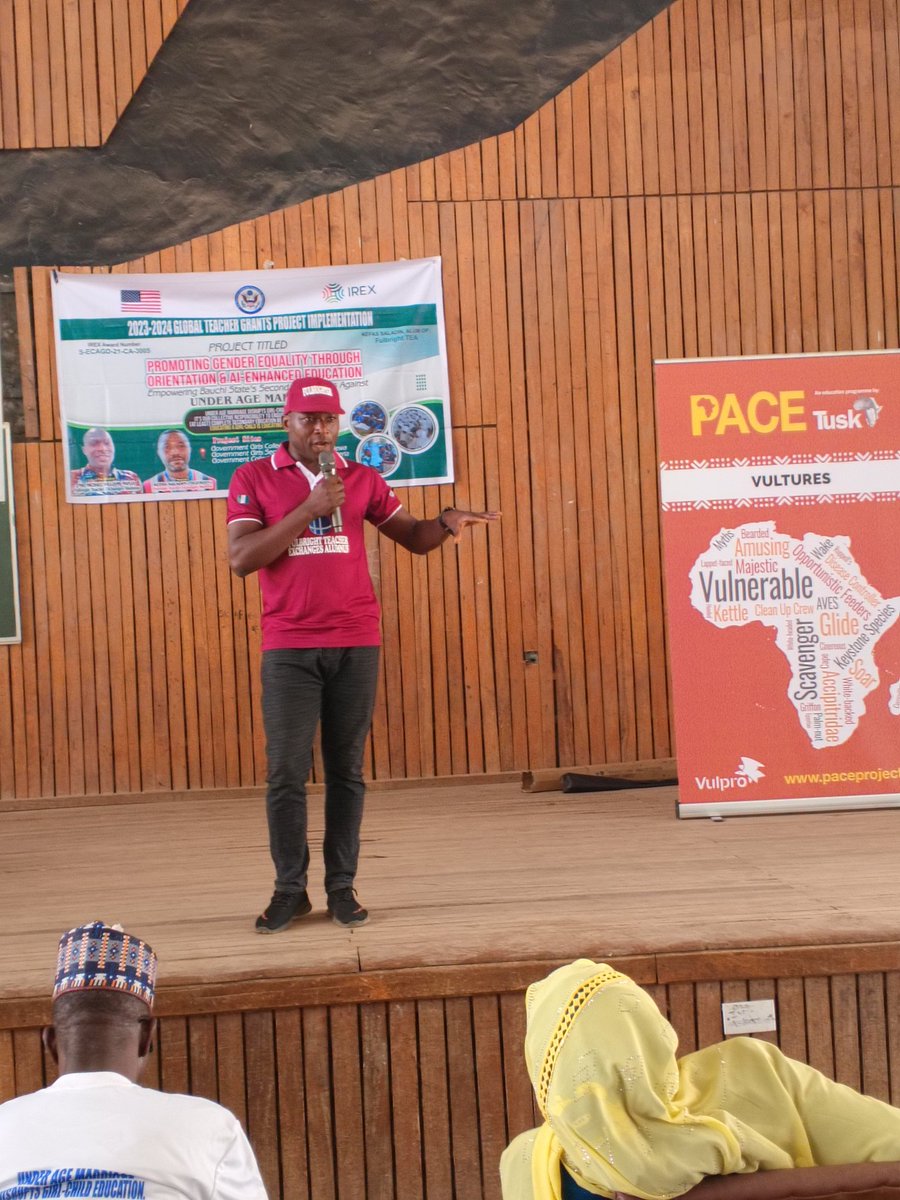manja_michael's tweet photo. Radio sensitization in Bauchi Radio Corporation, witnessed discussions on promotion of female education, discouraging dropping out of school and strengthening coexistence with vultures in the communities where they still exist. https://t.co/dCkdMaF1MR