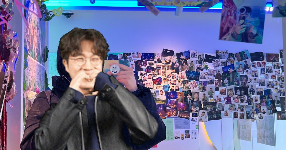 구석구석 깨알같은 추억들이
한가득이라 너무 알찼던...🍀
귀여운 프레임까지( ꈨຶ ˙̫̮ ꈨຶ )
덕분에 퍼데 예열 완료🔥

#돌이켜보면_가장_아름다울_봄
#소란 #퍼펙트데이10