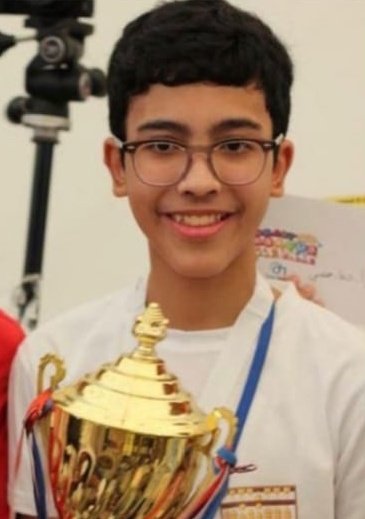 بلال الحجيلي ..
من منكم يعرف هذا البطل..
للأسف ولا احد وانا كذلك ..

ابننا بلال حقق المركز الأول على العالم في بطولة الحساب الذهني ولم يسلط الضؤ عليه أعلاميا..
اما المتردية والنطيحه وما اكل السبع من أهل البثوث المشؤومه يتم استضافتهم على انهم قدوات للأجيال الحاليه والقادمه.
شكرا