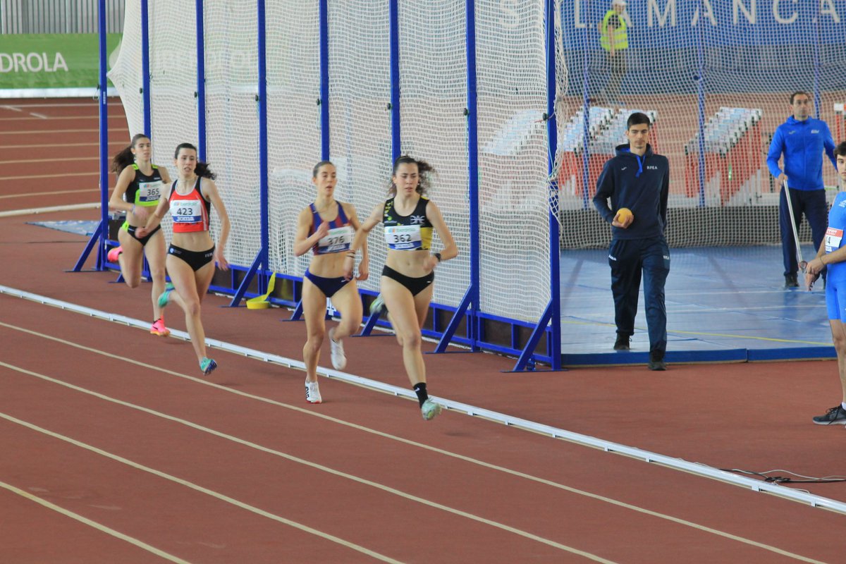 Alba Serrano disputa esta mañana la final de 400 metros del Cto. de España sub20 en Salamanca. Vamos !!! <a href="/Podoactiva/">Podoactiva</a> <a href="/_RMarquitectura/">RMarquitectura</a> <a href="/OKMobilityCorp/">Ok mobility Corporate</a>