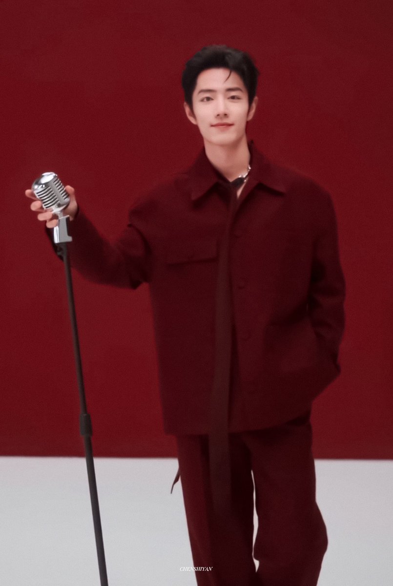 wxyzybxz's tweet photo. Xiao Zhan in red ❤️

#XiaoZhanxGucci https://t.co/AIYohJXMCl