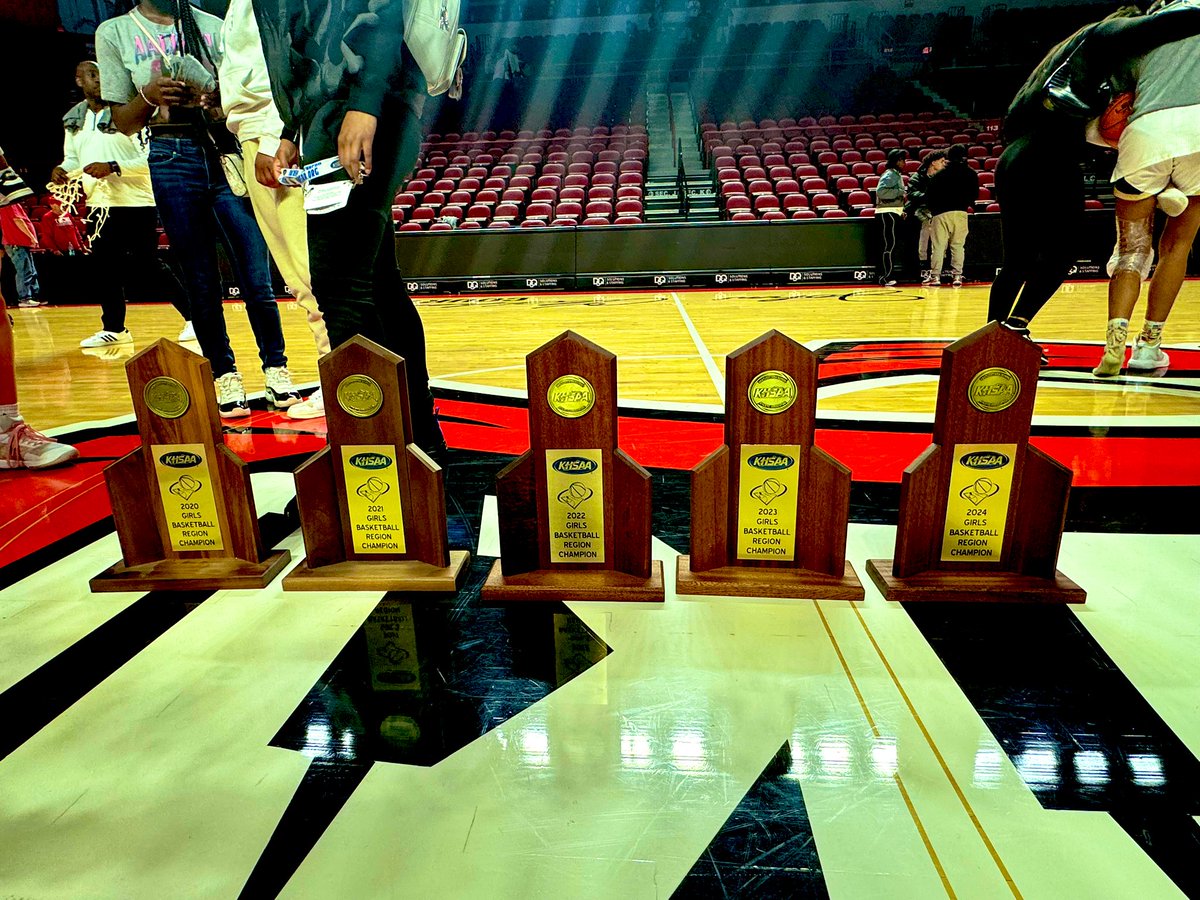 I got a joke….

WE <a href="/LadyPurpleHoops/">Lady Purples Bball</a> do the counting…

Only it’s not a joke…

🏆🏆🏆🏆…..🏆