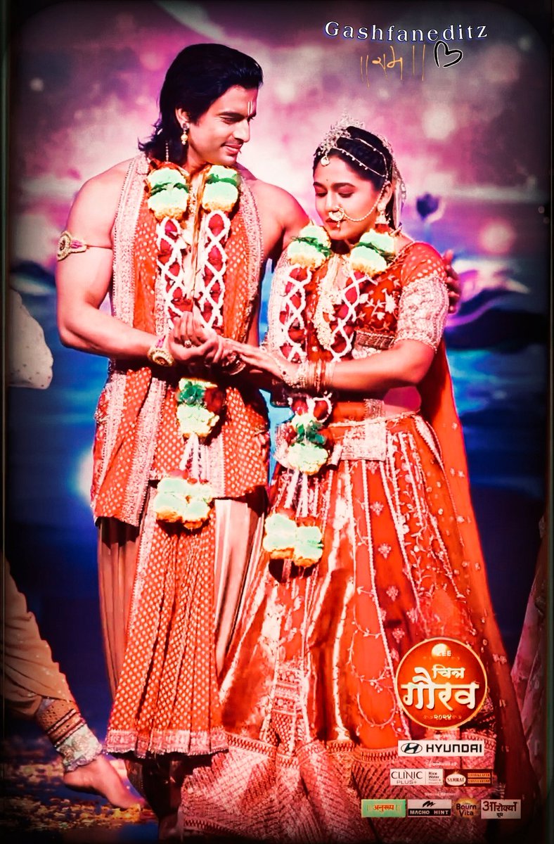 So excited to see you in this role, we all know you act absolutely amazing, you both look so good, bringing out the gentle nature and sweet smile of Lord Ram very beautifully.  Can't wait 😍🤩👌
@Gashmeer 
#GashmeerMahajani 
#MrunmayeeDeshpande 
#ZeeMarathi